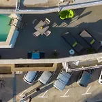D Pool