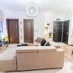D Pool Apartamento Msida